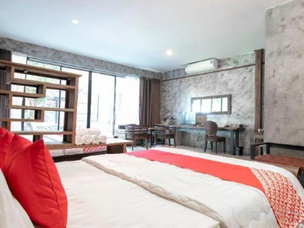 Oyo 75374 Baan Rak Mai Hotel Kancsanaburi Kültér fotó